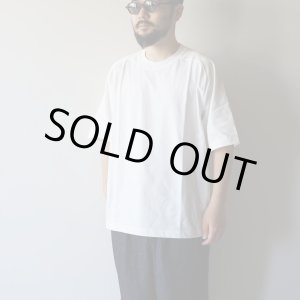 画像: ●30%OFF●[size48のみ] STILL BY HAND - High twist short sleeve / White