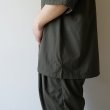 STILL BY HAND - Nylon open collar shirt [SH02252] / Dark Olive