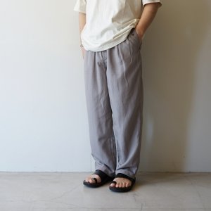 画像: STILL BY HAND - Draped training pants / Greige