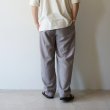STILL BY HAND - Draped training pants [PT03252] / Greige