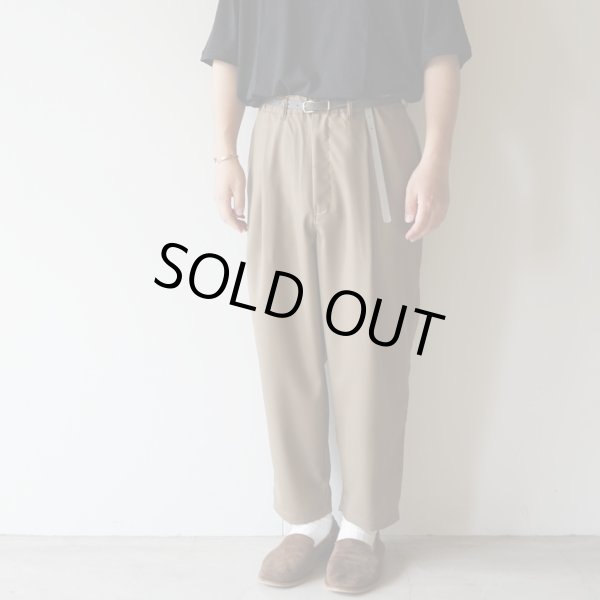model 175cm 75kg / size 48 着用