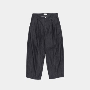 画像: STILL BY HAND - Deep tuck wide denim pants / Navy