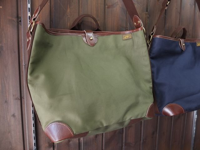 画像: grips - SMOOTH SHOULDER BAG