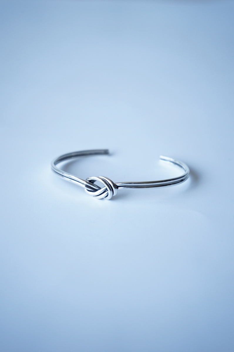 MEXICANJEWELRY - TAXCO SILVER BANGLE "knot"