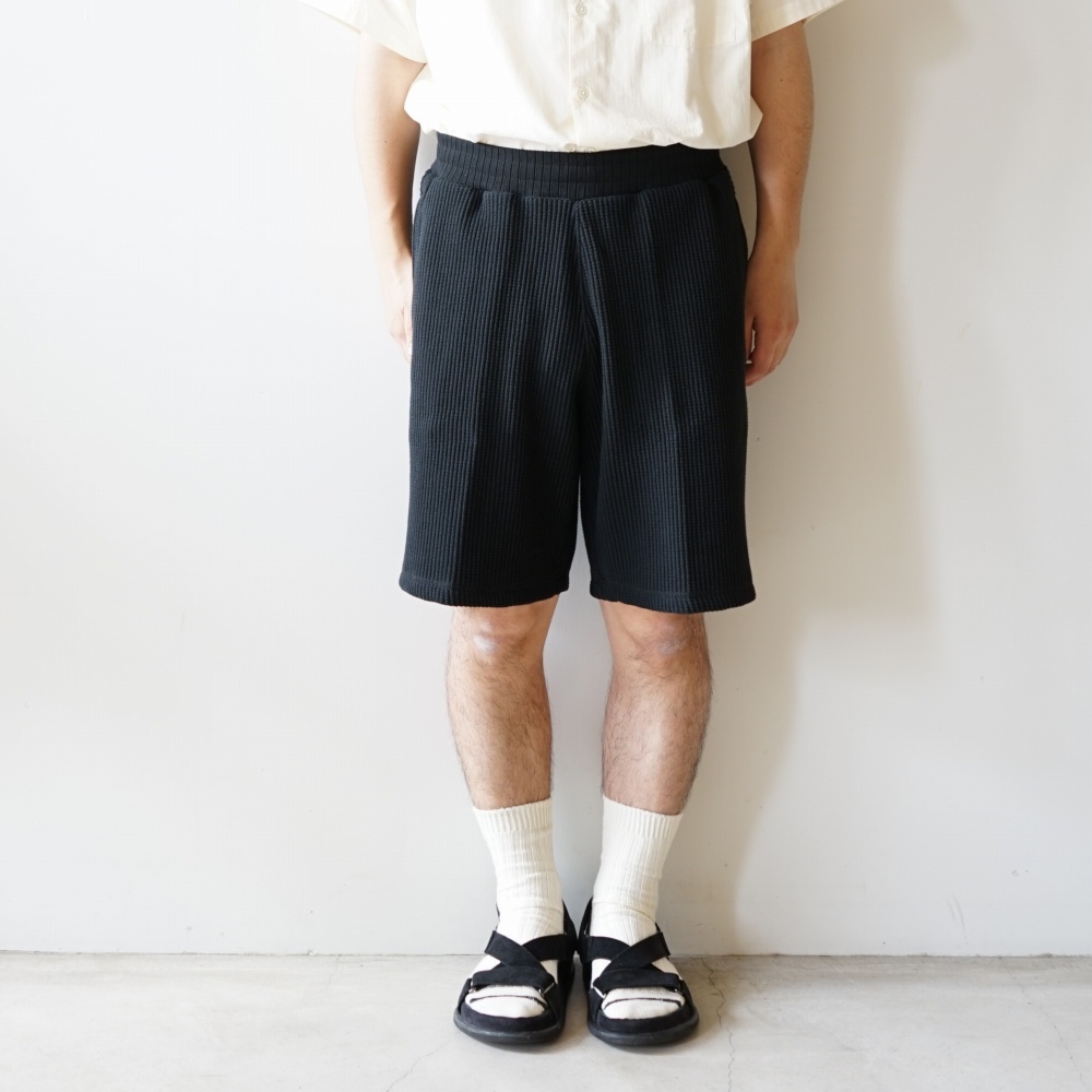men's model 175cm 75kg / size XL 着用